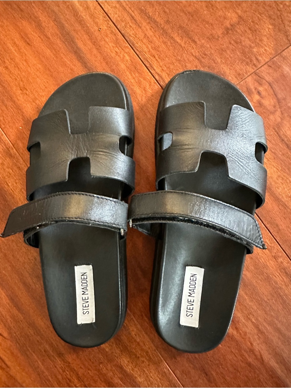 Steve Madden Mayven Black Leather Slide Sandals